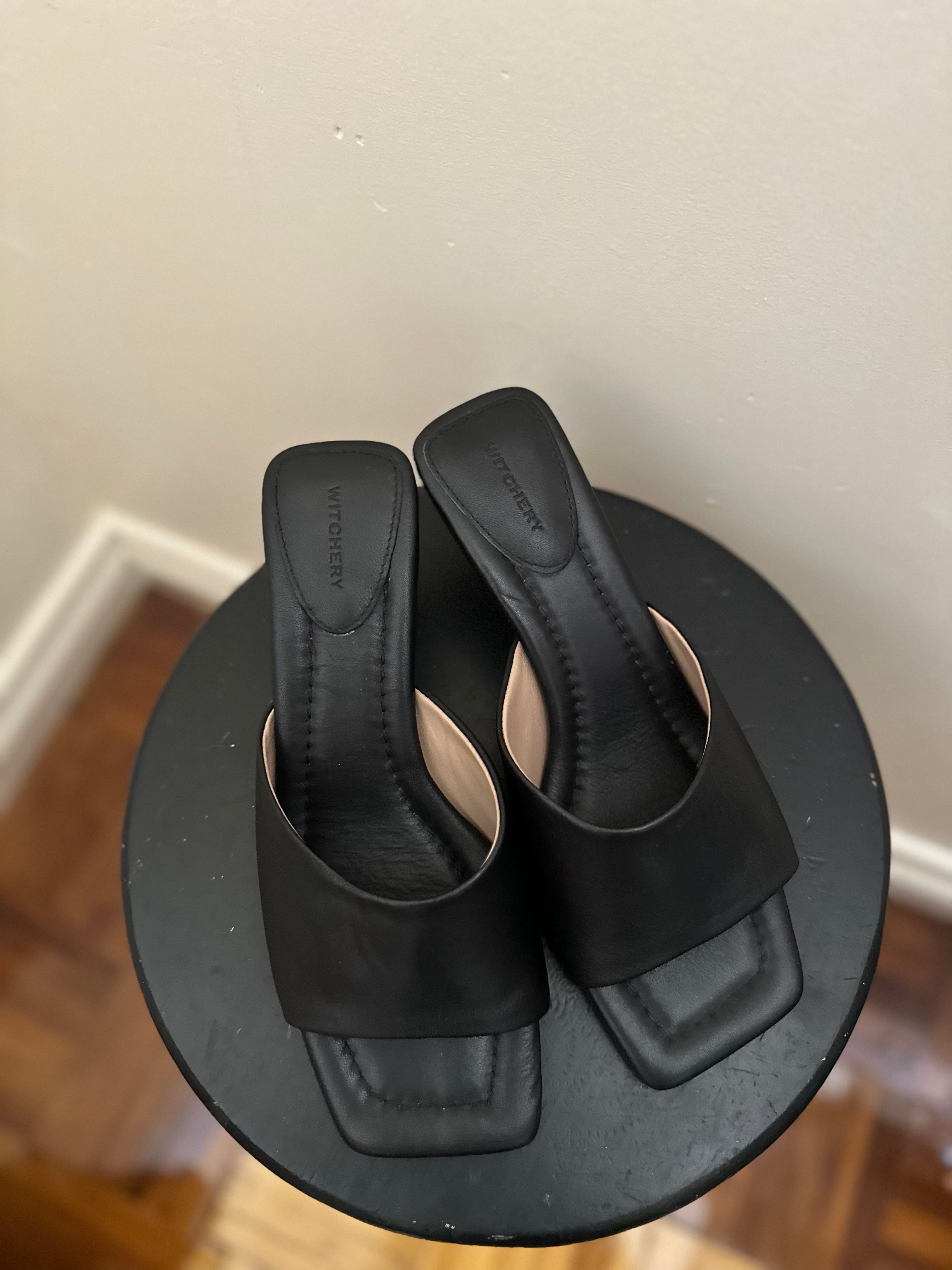 Witchery Leather Mules